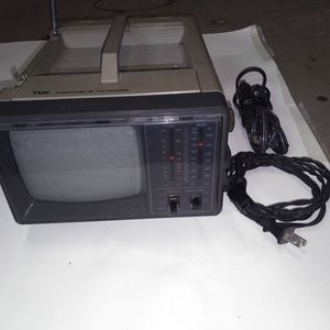 TMK Portable TV / Radio